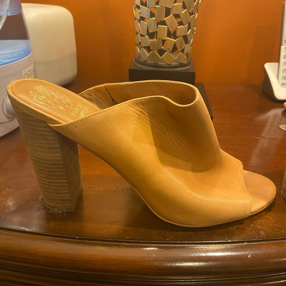 Vince Camuto slide heels. Beautiful color. Heel is 4 inches. Genuine Leather.